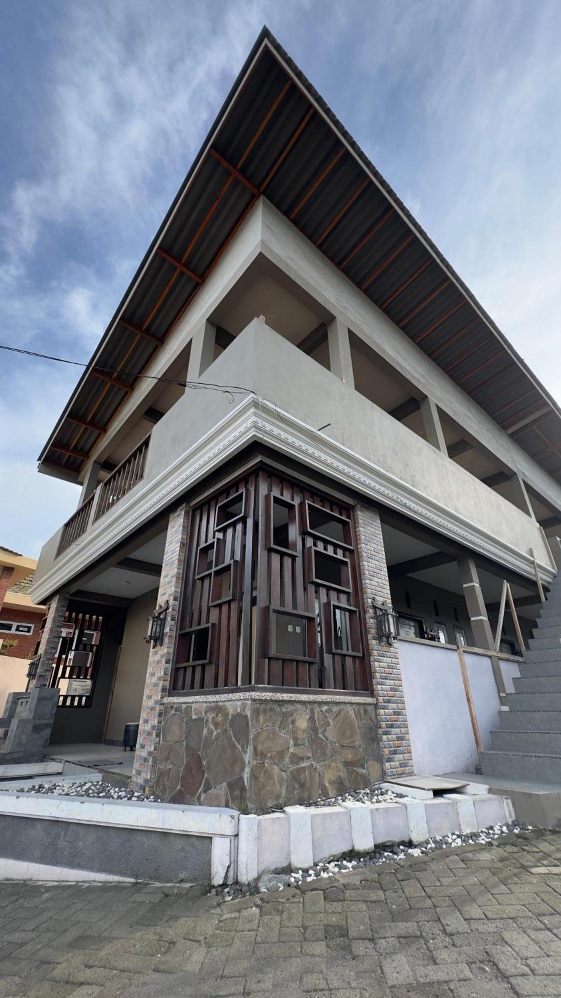 Sky View Bromo Guest House Ngadisari Exterior photo